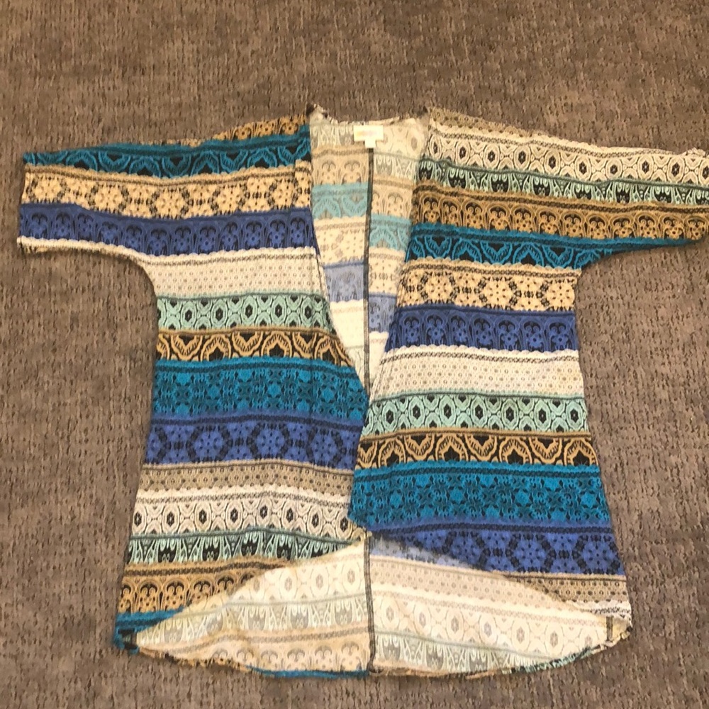 Size 3 LulaRoe Bianka kimono